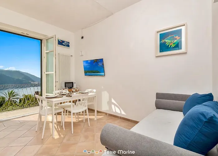 Pensieri Marini, Terremarine Corniglia