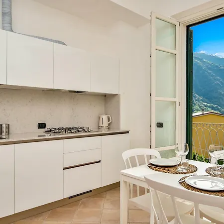 Pensieri Marini, Terremarine * 코르니글리오